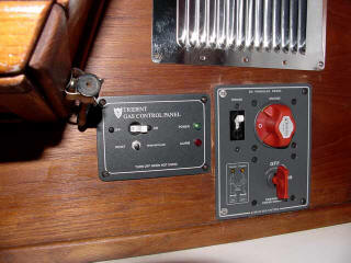 Trident Gas Control Panel and Blue Sea Battery Switch